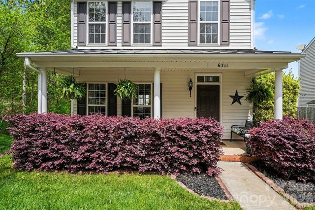 6711 Tanners Creek Drive, Huntersville, NC 28078