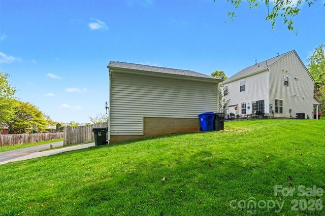 6711 Tanners Creek Drive, Huntersville, NC 28078