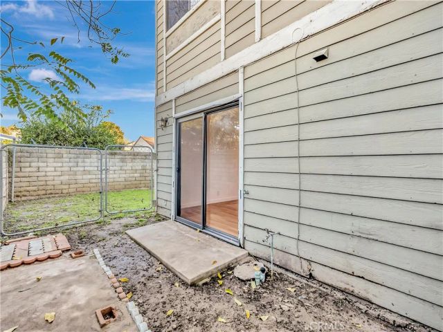 609 E Phillips, Pomona, CA 91766
