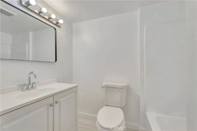 609 E Phillips, Pomona, CA 91766