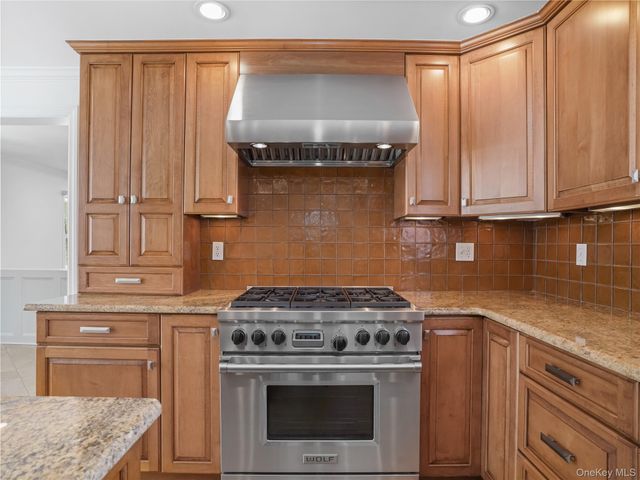 32 Bauer Place Extension, Call Listing Agent, CT 06880