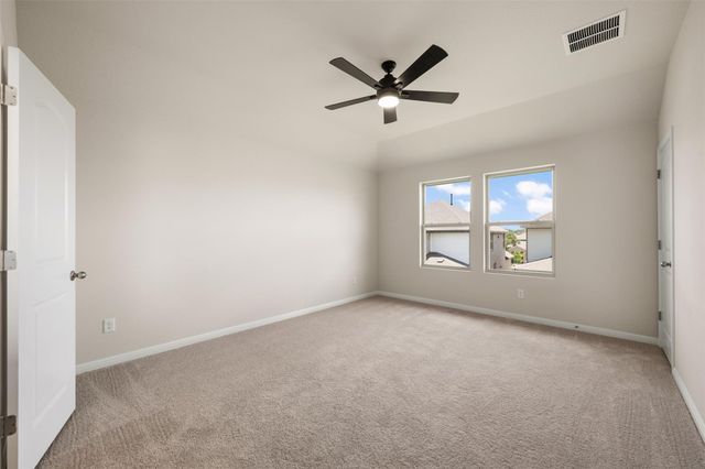 321 Possumhaw LN, San Marcos, TX 78666