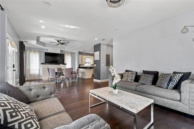 964 Mayson Turner Road NW, Atlanta, GA 30314