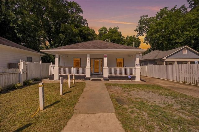 964 Mayson Turner Road NW, Atlanta, GA 30314