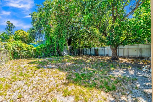 2910 NW 47th Street, Miami, FL 33142