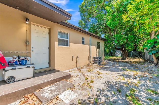 2910 NW 47th Street, Miami, FL 33142