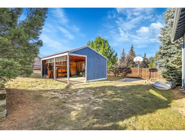 7275 Quartz St, Arvada, CO 80007