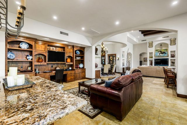 52465 Via Dona, La Quinta, CA 92253