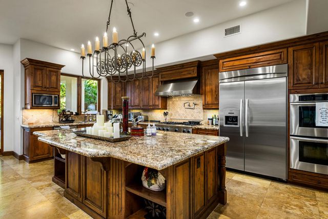 52465 Via Dona, La Quinta, CA 92253