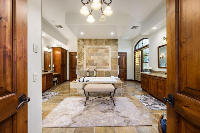 52465 Via Dona, La Quinta, CA 92253