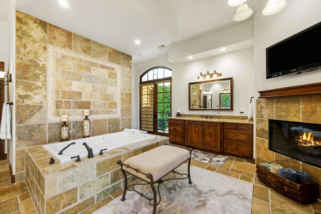 52465 Via Dona, La Quinta, CA 92253