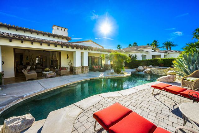 52465 Via Dona, La Quinta, CA 92253