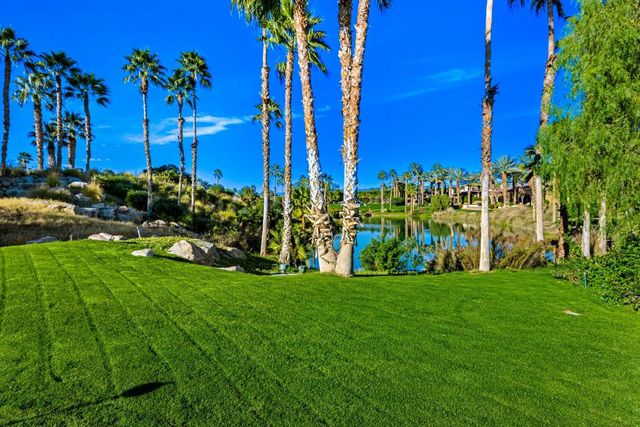 52465 Via Dona, La Quinta, CA 92253