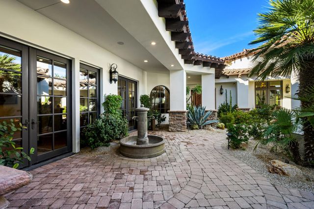 52465 Via Dona, La Quinta, CA 92253