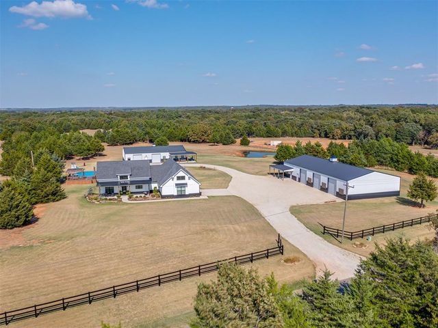43512 E 45TH Street, Shawnee, OK 74804