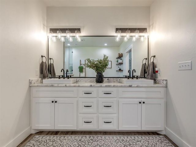 43512 E 45TH Street, Shawnee, OK 74804