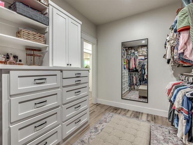 43512 E 45TH Street, Shawnee, OK 74804