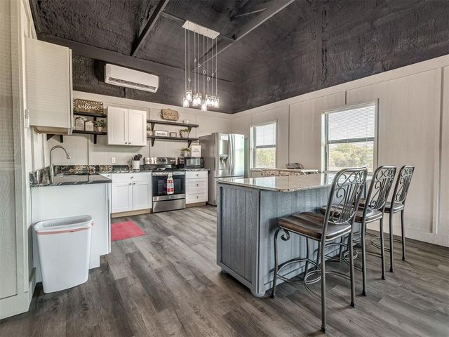 43512 E 45TH Street, Shawnee, OK 74804