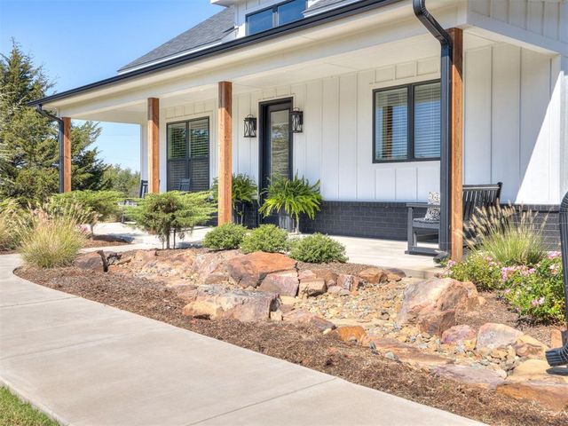 43512 E 45TH Street, Shawnee, OK 74804