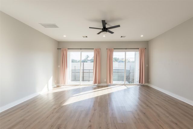 410 E 41st Street, Houston, TX 77022