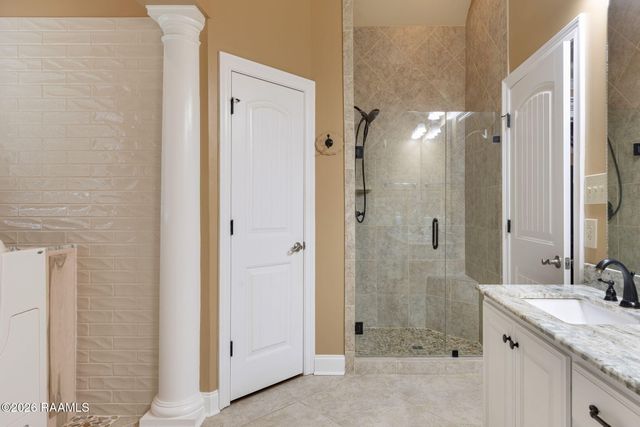 114 Rue Des Bouvier, Youngsville, LA 70592