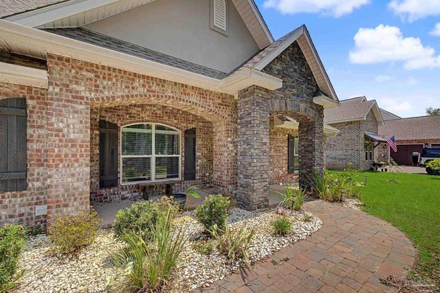 1430 E Shores Blvd, Gulf Breeze, FL 32563
