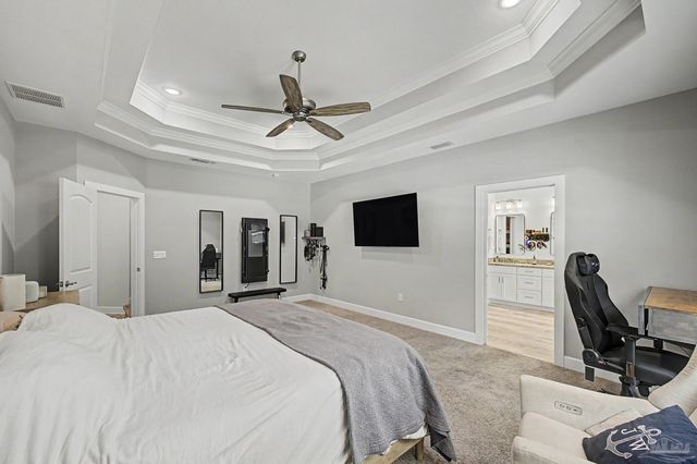 1430 E Shores Blvd, Gulf Breeze, FL 32563
