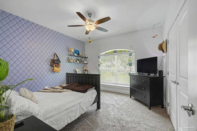 1430 E Shores Blvd, Gulf Breeze, FL 32563