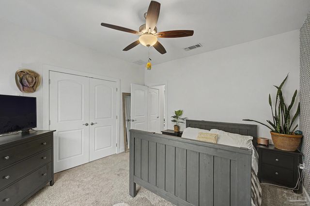1430 E Shores Blvd, Gulf Breeze, FL 32563