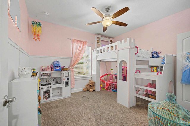 1430 E Shores Blvd, Gulf Breeze, FL 32563