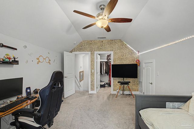 1430 E Shores Blvd, Gulf Breeze, FL 32563