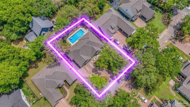 1430 E Shores Blvd, Gulf Breeze, FL 32563