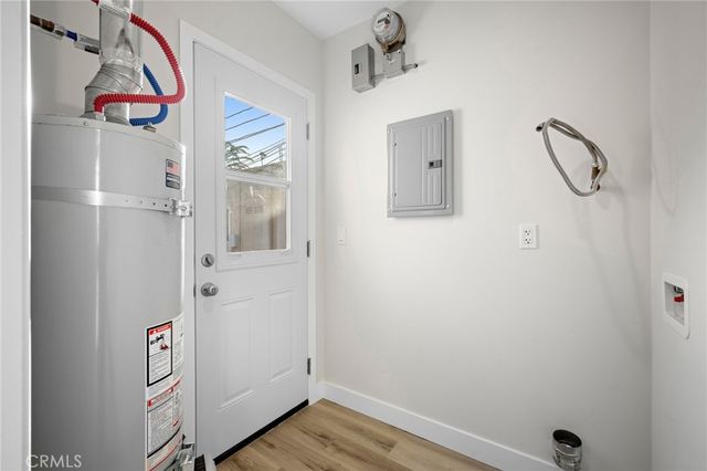 417 Riverdale Drive 417C, Glendale, CA 91204