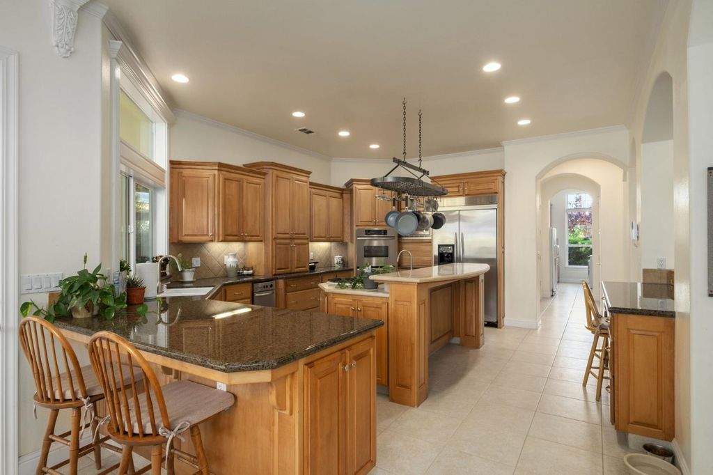 Image 19 of property listing at 3386 E Via Monte Verdi Avenue, Clovis, CA 93619