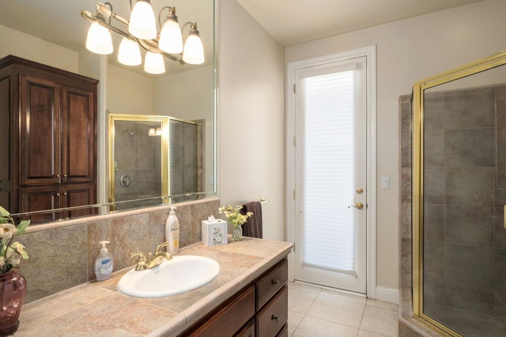 Image 24 of property listing at 3386 E Via Monte Verdi Avenue, Clovis, CA 93619