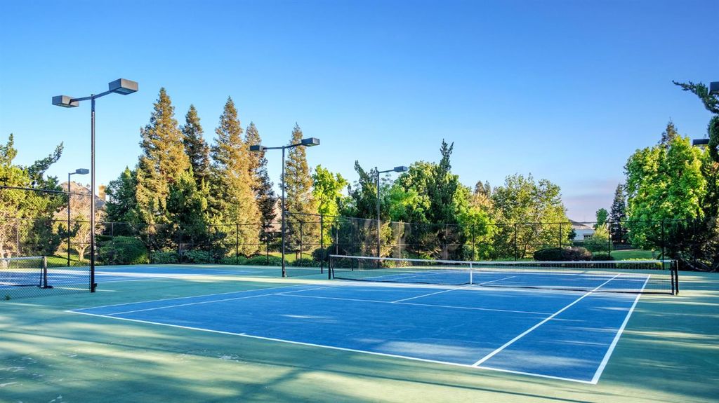 Image 48 of property listing at 3386 E Via Monte Verdi Avenue, Clovis, CA 93619