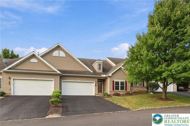 5229 Garden View Lane, Lower Macungie Twp, PA 18062
