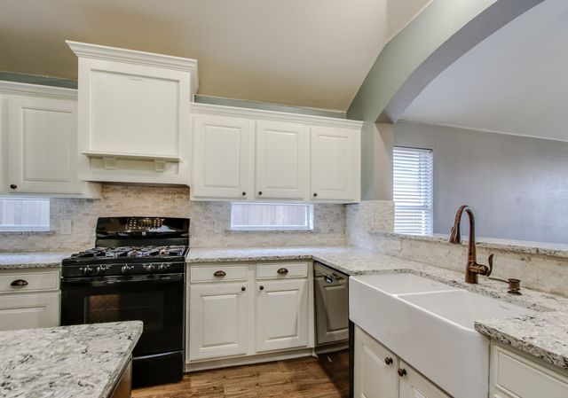 4516 Highridge Drive, The Colony, TX 75056