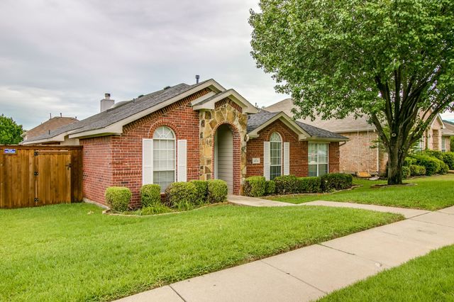 4516 Highridge Drive, The Colony, TX 75056