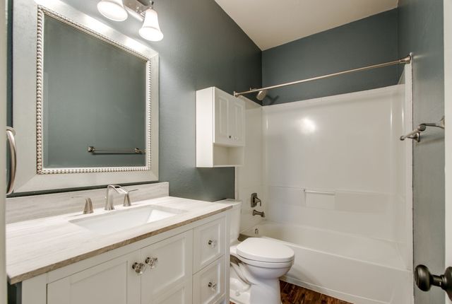 4516 Highridge Drive, The Colony, TX 75056