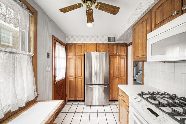 4816 WOODLAND AVE, Drexel Hill, PA 19026