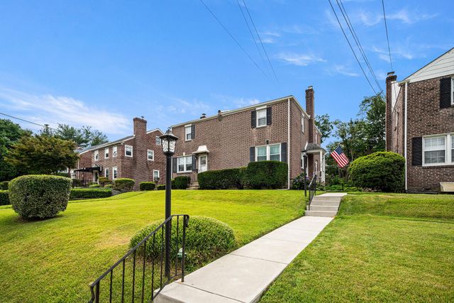 4816 WOODLAND AVE, Drexel Hill, PA 19026