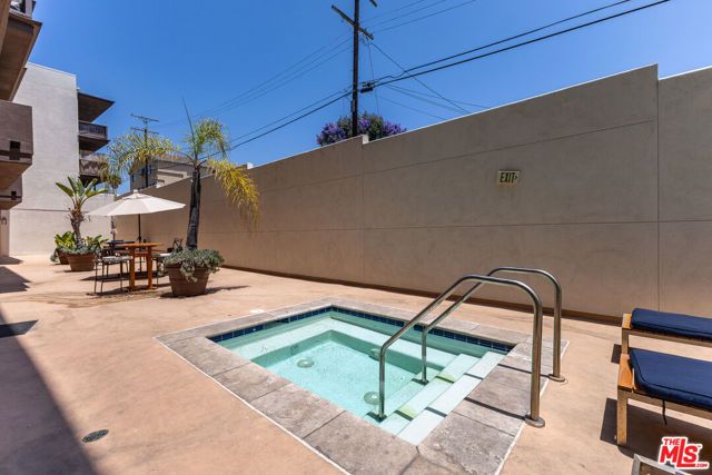 7100 Alvern Street 108, Los Angeles, CA 90045