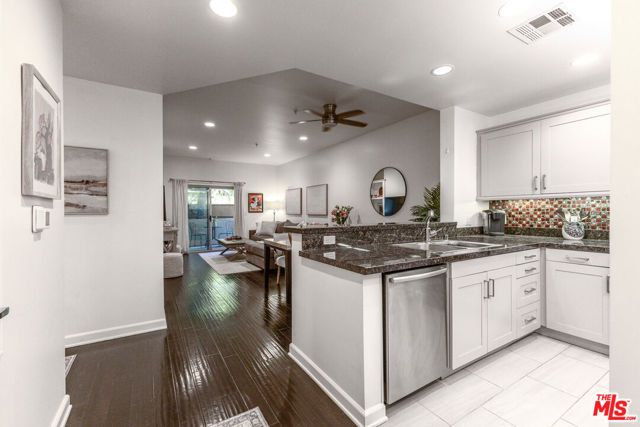 7100 Alvern Street 108, Los Angeles, CA 90045