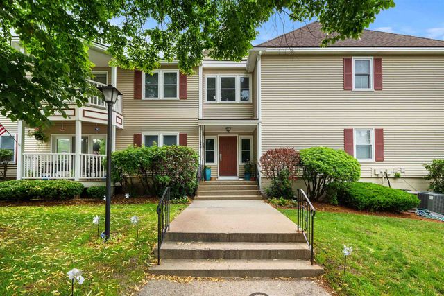 690 S Porter St Apt 26, Manchester, NH 03103