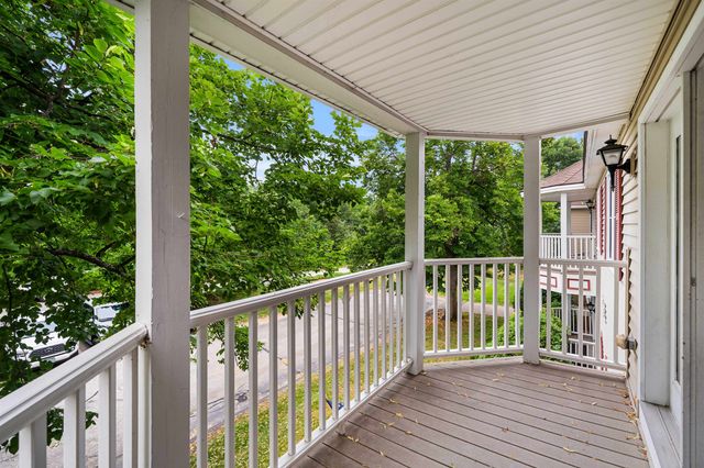 690 S Porter St Apt 26, Manchester, NH 03103