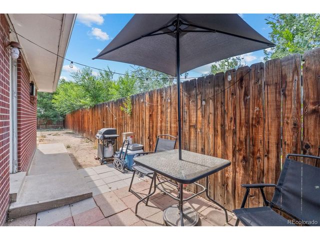 5543 Newland Way, Arvada, CO 80002