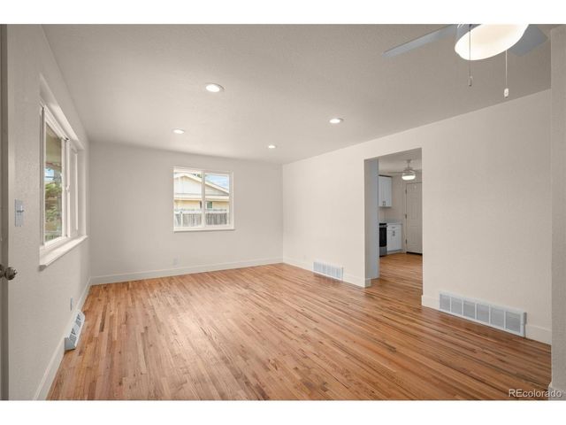 5543 Newland Way, Arvada, CO 80002