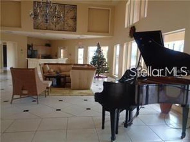 4305 BAYSIDE VILLAGE DRIVE 301, Tampa, FL 33615