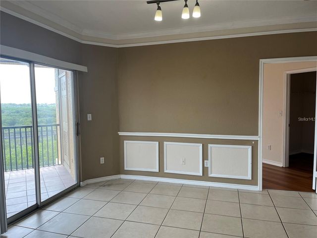 4305 BAYSIDE VILLAGE DRIVE 301, Tampa, FL 33615